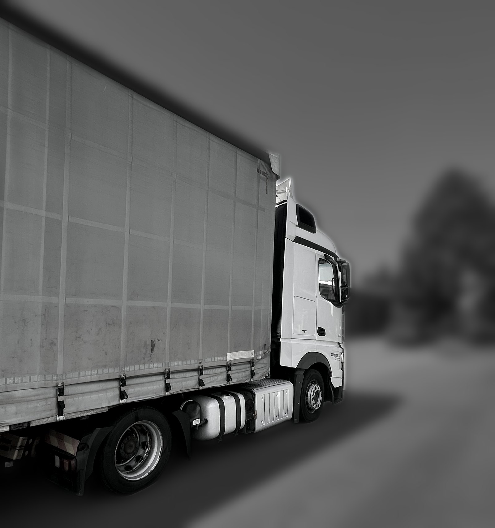 Plachtový návěs CARGOTOM
